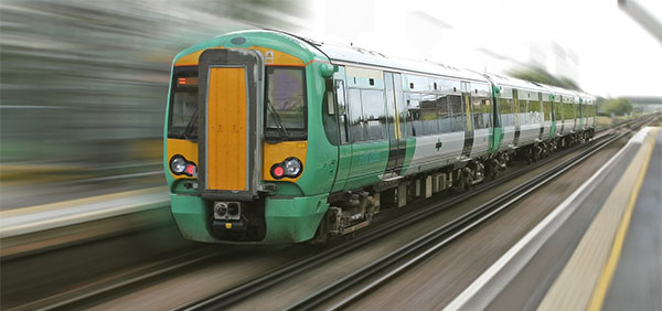 automobile-g21f224fd6_19020.jpg automobile-g21f224fd6_19020.jpg